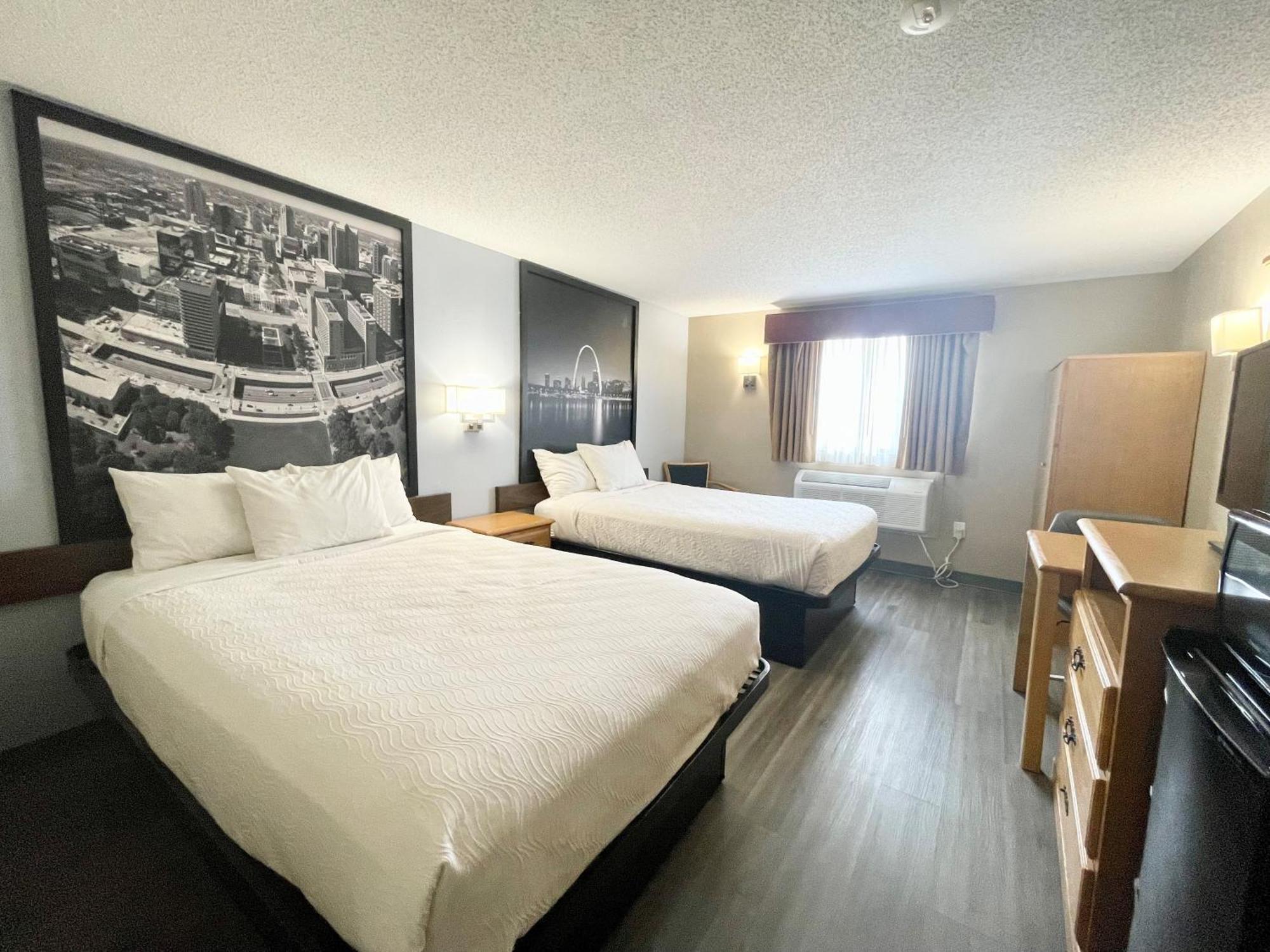 Super 8 By Wyndham St. Clair Mo Hotel Saint Clair Bagian luar foto